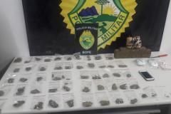 Após denúncia de tráfico de drogas, BOPE prende homem com mais de um quilo de maconha em Curitiba (PR)