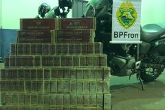 No Sudoeste do Estado, policiais militares apreendem contrabando e recuperam veículo