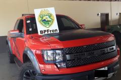 BPFron apreende cerca de 300 quilos de veneno agrícola contrabandeado, munições e recupera um veículo durante ações distintas no Oeste do estado
