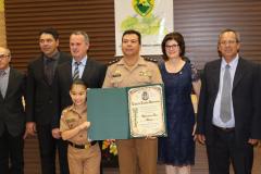 Vereadores de Pato Branco concedem ao tenente-coronel Dolenga o título de cidadão honorário