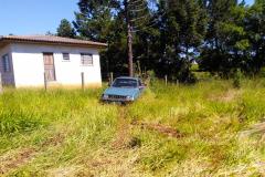 Achado dentro de uma residência abandonada, veículo furtado é recuperado pela PM de Ortigueira (PR)
