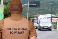 Homem com mandado de prisão em aberto por porte ilegal de arma é recapturado pela PM em Guaratuba