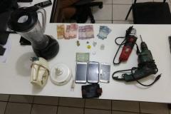 Polícia Militar prende rapaz e apreende drogas na cidade de Figueira (PR)

