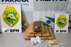 Mais de seis quilos de maconha são apreendidos pela PM de Cascavel (PR); suspeito é encaminhado 
