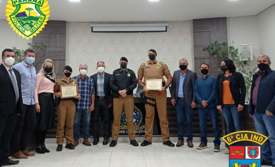 Policiais militares que evitaram suicídio recebem Moção de Aplausos na Câmara Municipal de Ivaiporã